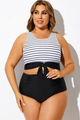 Black & White Stripe Print Knotted Bikini Top