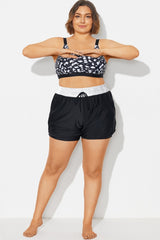 Plus Size Black & White Mid Waist Women Shorts