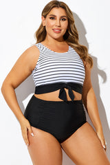 Black & White Stripe Print Knotted Bikini Top